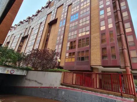 Piso en Avenida de Irún, 6