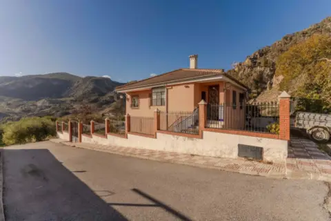 Casa en calle C- Olivar Alto, nº 5