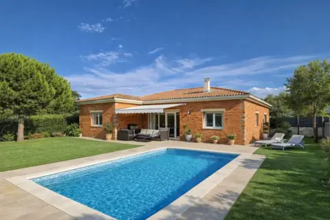 Chalet en calle 2ª Avenida