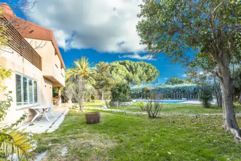 Chalet en calle del Halcón, 15