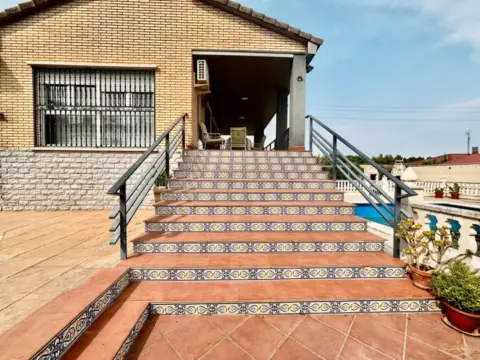 Chalet en El Burgo de Ebro