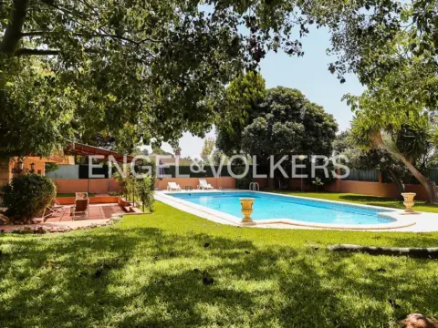 Casa en Riba-roja de Túria