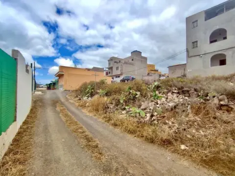 Land in calle El Cerco