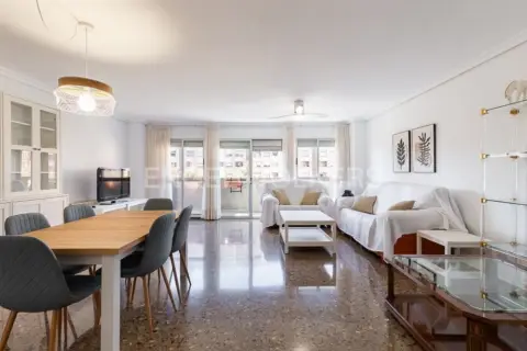 Apartamento en Benicalap