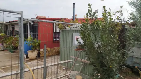 Casa rústica en calle Carretera de La Base, nº 13