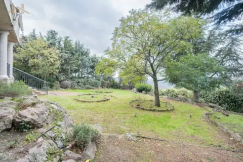 Casa en calle de Zurich, 14