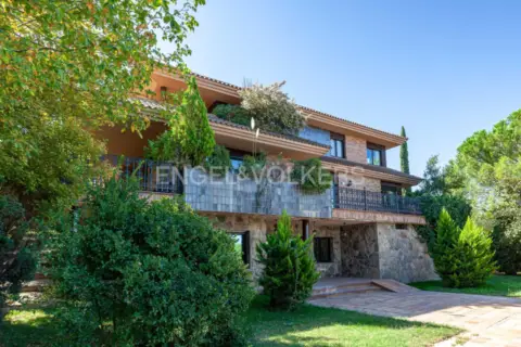 Casa en Avenida de Bularas