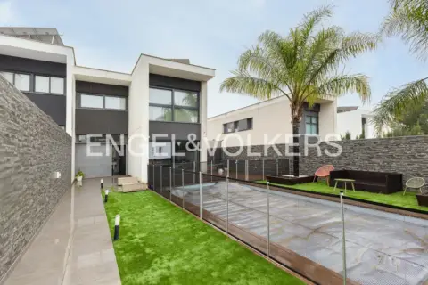 Casa en San Antonio de Benagéber