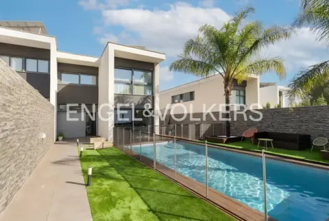 Casa en San Antonio de Benagéber