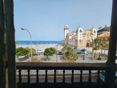 Casa unifamiliar en Plaza Patrona De Canarias, 5