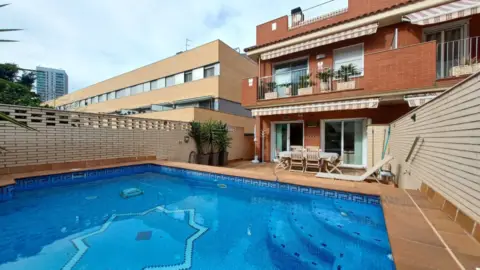 Casa pareada en Carrer de Mileva Maric