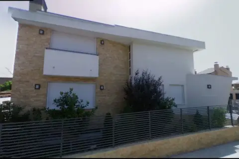 Piso en calle Paeo Carraperal 161, Griñon