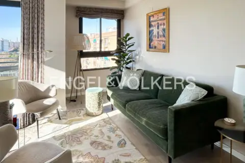 Apartamento en calle Poeta Fernández Heredia
