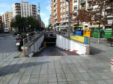 Garaje en calle Gran Vía Juan Carlos I