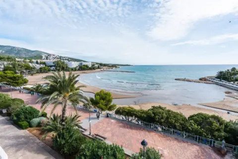 Chalet en calle calle Isla Mancolibre