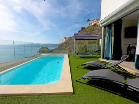 Casa rústica en calle de la Serra de Espadà