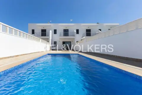 Casa en calle Avenida de La Mar