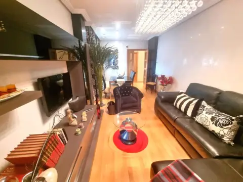 Piso en calle Albergues