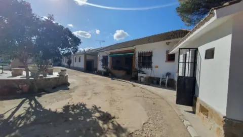 Casa rústica en calle Mayor Baja, 11