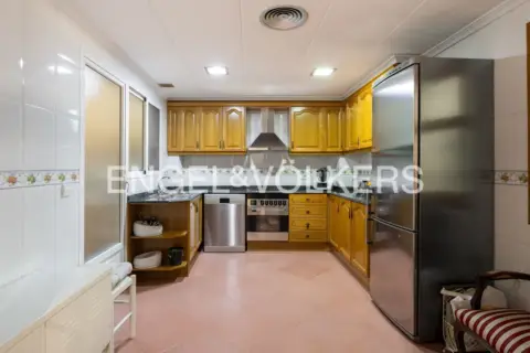 Piso en Benetússer