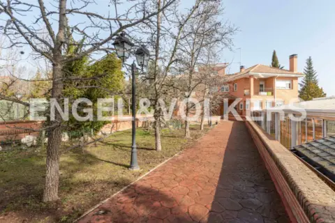 Casa en Club de Golf-Molino de la Hoz