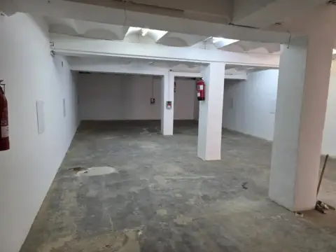 Local comercial en Carrer de Varsòvia