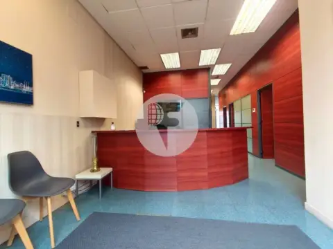 Local comercial en La Vila Olímpica del Poblenou