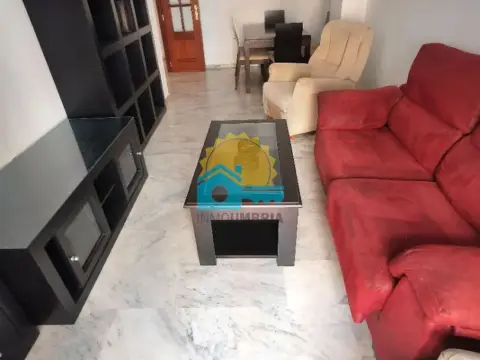 Piso en Avenida de Alemania