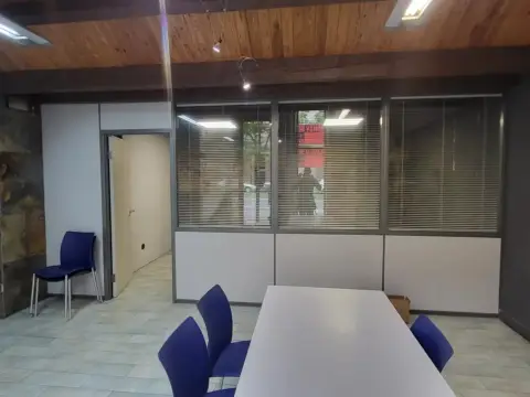 Local comercial en Rochapea - Arrotxapea