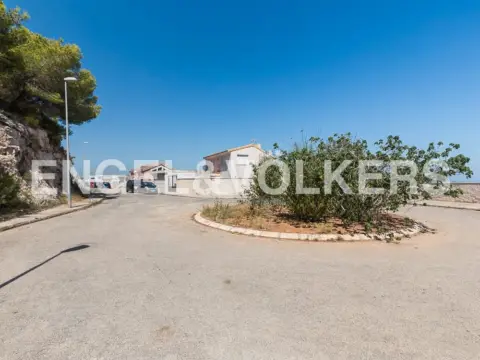 Terreno en Carrer de Montaverner