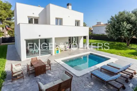 Casa en Santa Eufemia