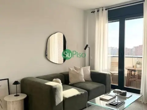 Piso en calle de Yeles, 10