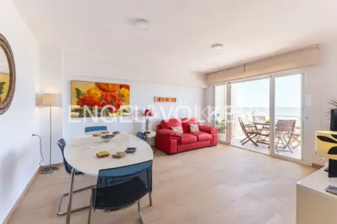 Apartamento en calle Passeig Maritim 9 D'octubre