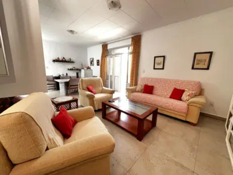 Chalet en calle Calarreona