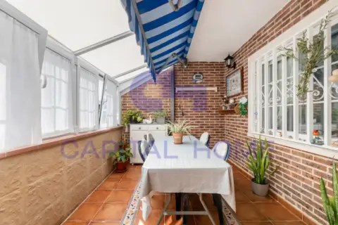 Chalet en Avenida de la Virgen de las Nieves