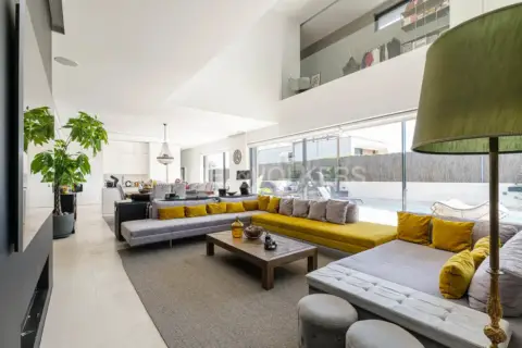 Casa en Valdecabañas