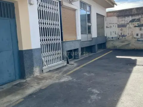 Local comercial en calle del Nuevo Mercado, 7