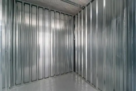 Trastero en Travessia Industrial, 95