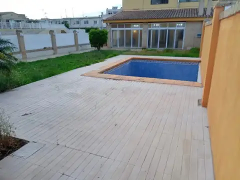Casa en El Raal