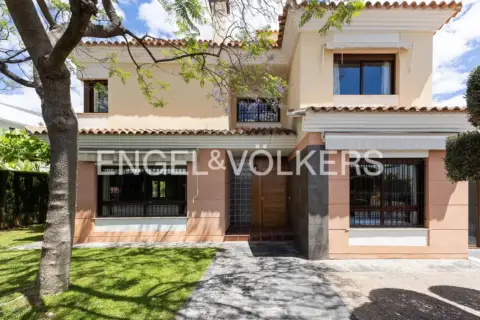 Casa en Carrer Marina Baixa