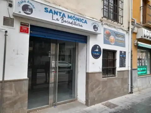 Local comercial en Plaza del Humilladero, 13