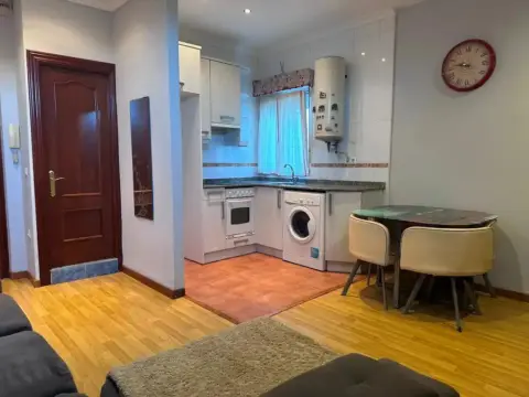 Piso en Pumarín