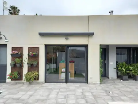 Casa en calle de los Jarales