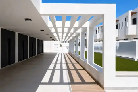 Local comercial en Avenida de San José, 27
