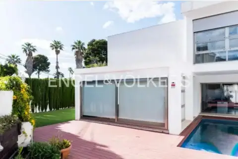 Casa en La Canyada - La Cañada