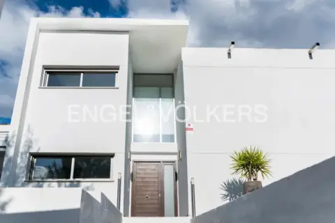 Casa en La Canyada - La Cañada