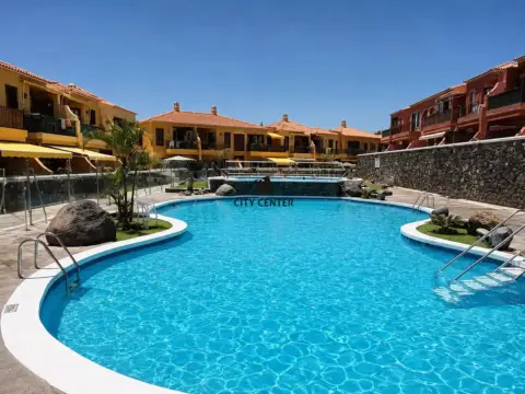 Piso en Costa del Silencio-Las Galletas