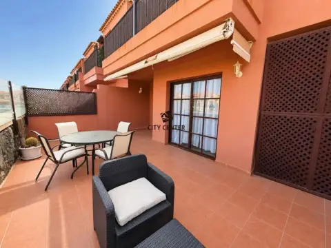 Piso en Costa del Silencio-Las Galletas