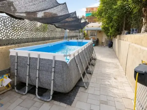 Casa en Singuerlín-Les Oliveres-Can Franquesa-Guinardera