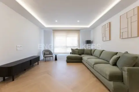 Departamento en alquiler bajo precio de mercado en El Pla del Remei